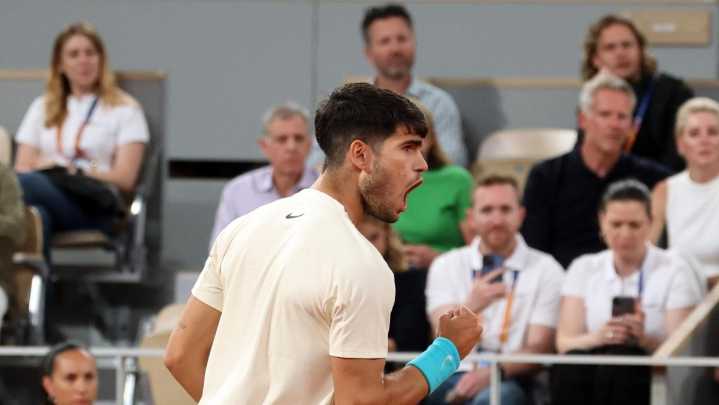 Carlos Alcaraz repetirá en final de Roland Garros y esperará por Djokovic o Sinner