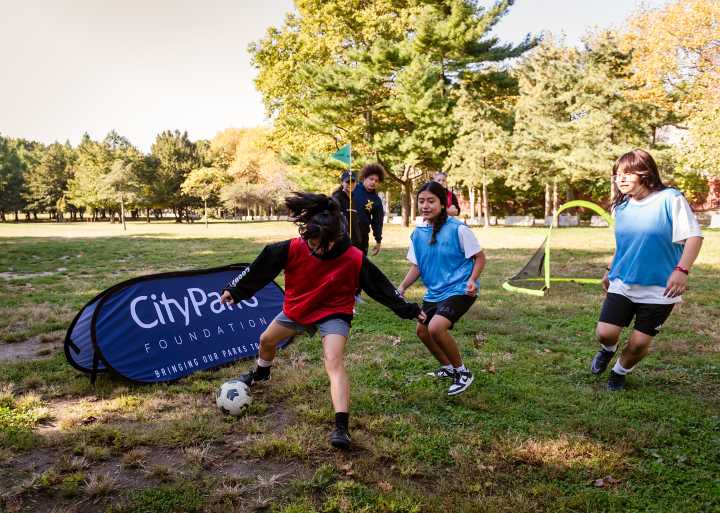 City Parks Foundation expands free soccer program to more Queens parks after spring success
