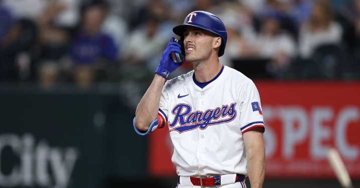 Carter activated, Barnhart a free agent