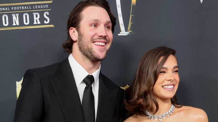 Hailee Steinfeld marries Josh Allen in stunning California wedding