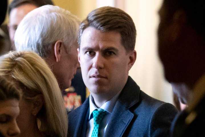 Ex-Homeland Security official fights against Trump investigation order