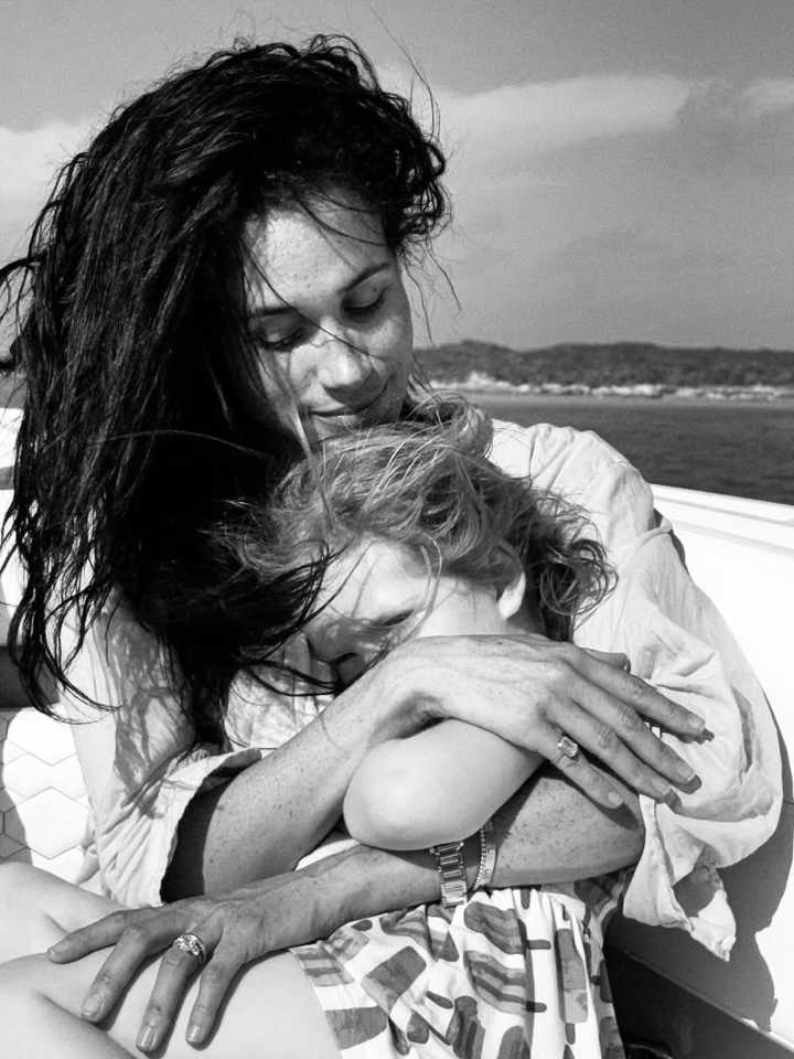 Cele|bitchy | Duchess Meghan posted the ‘dancing with Harry while in labor with Lili’ video