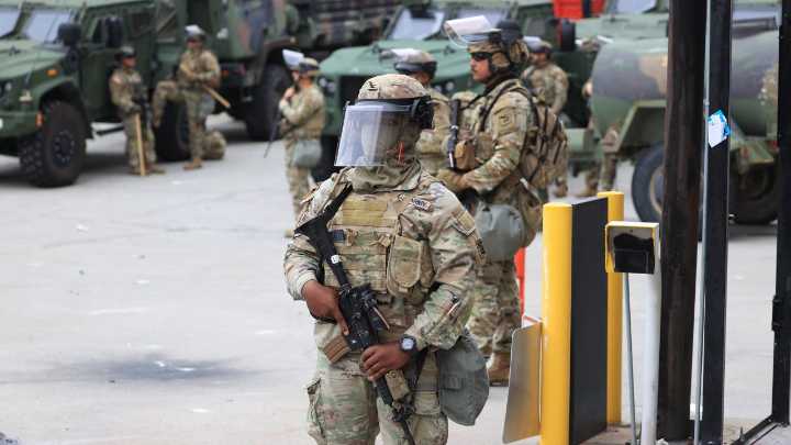 National Guard arrives in Los Angeles to quell ICE protests