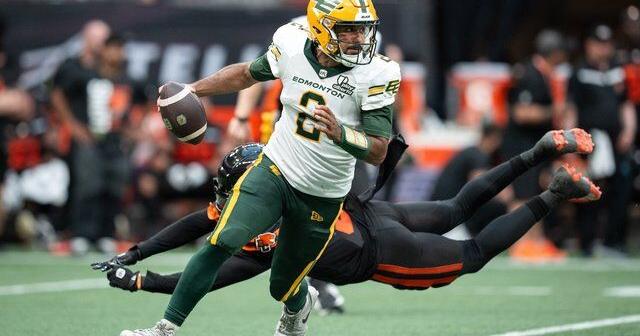 Rourke throws three TDs, B.C. Lions dump Edmonton Elks 31