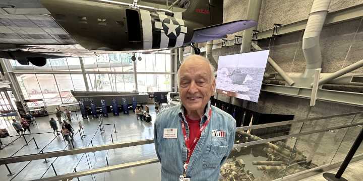 Volunteer reflects on 25 years with National WWII Museum as it marks silver anniversary
