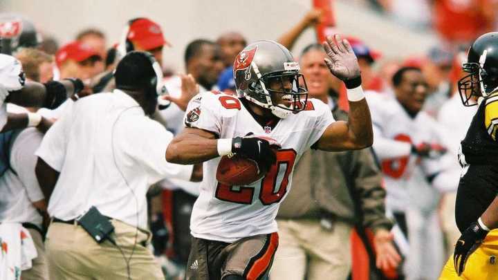Top Five Interception Seasons in Bucs History