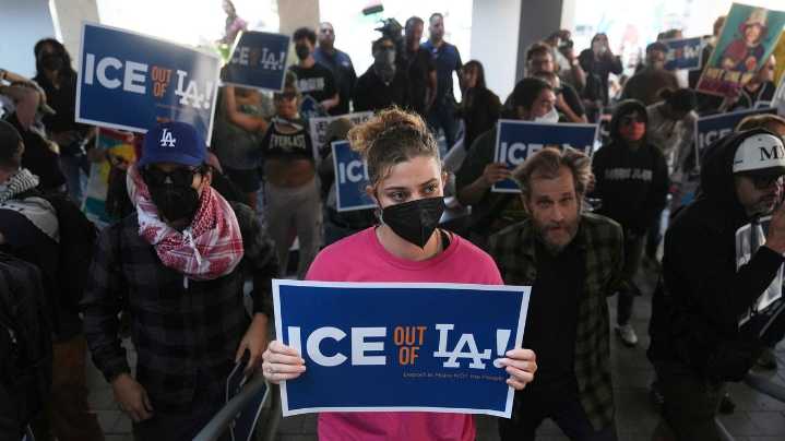 Federal authorities arrest dozens for immigration violations across Los Angeles