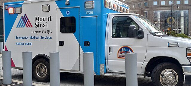 Action Demanded to Solve ‘Major Problem’ in Ambulance Access to UWS Stretch of Riverside Park