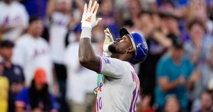Ronny Mauricio's long homer powers Mets past Rockies 8