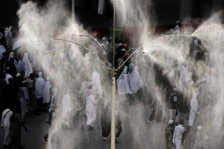 AP Fotos: Millones de musulmanes inician la peregrinación anual del haj a La Meca