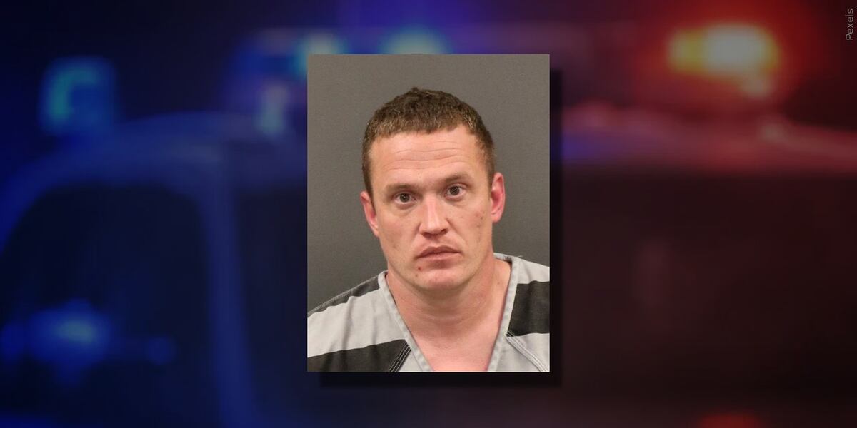 Grand Island man charged in burglaries to business