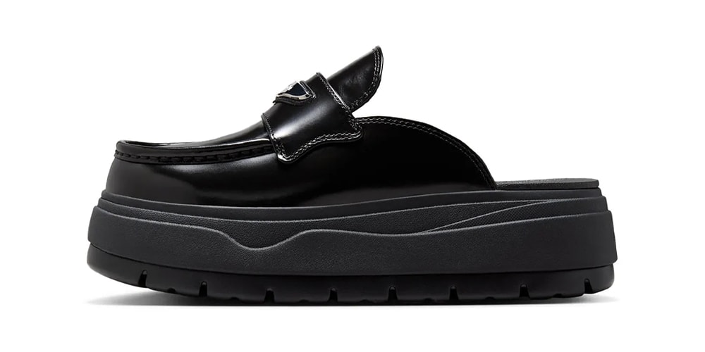 Air Jordan Mule Loafer "Black/Metallic Silver" HJ4292