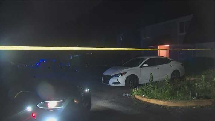 APD seeking information on deadly shooting at southwest Atlanta apartment complex