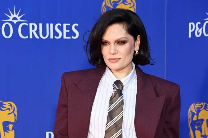 Jessie J reveals 'early' breast cancer diagnosis