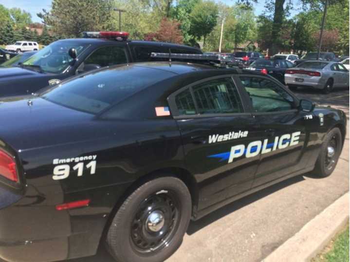 Drunk driving suspect draws attention by driving on a flat tire: Westlake Police Blotter