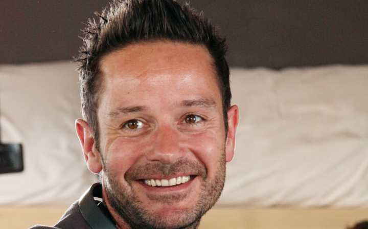 Alex Hardcastle, 'Senior Year' Director, Signs With Paradigm