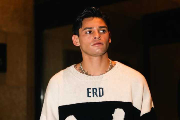 Emotional Ryan Garcia Admits Lingering Issues After Hand Surgery Ryan Garcia opens up post-surgery, revealing deeper struggles. Is this the start of his comeback journey? Read to know. Sauramita Debba