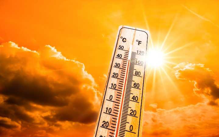 Altas temperaturas y algunos aguaceros durante este domingo