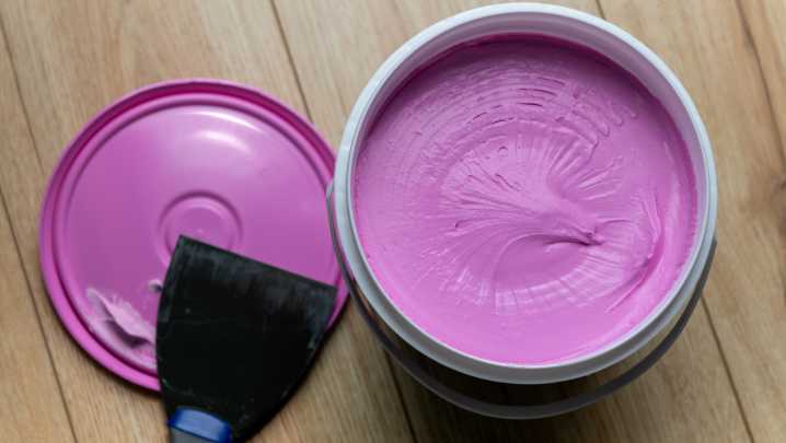 Bring Subtle Dimension To Any Room With This Stylish Spackle Trend