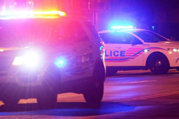 Man shot, 2 others stabbed in Dupont Circle