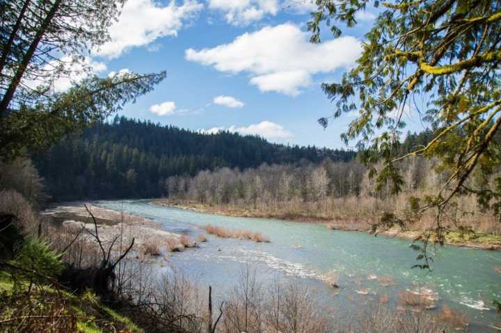 Budget cuts threaten Oregon Outdoor School program as supporters prepare to rally