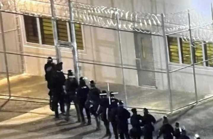 Sheriff says riot in Tennessee prison contained after gas shot into yard
