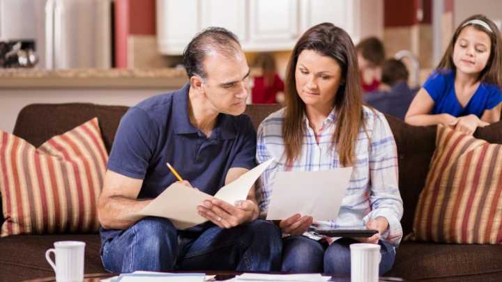 How much does a family of four need to live comfortably in Massachusetts?