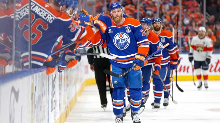 Ekholm key for Oilers in Game 1 win after missing 1st 15 playoff games with undisclosed injury