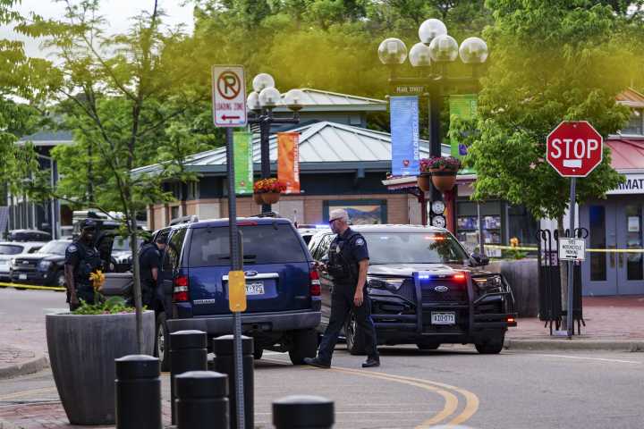 Sube a 15 número de víctimas del ataque en Boulder