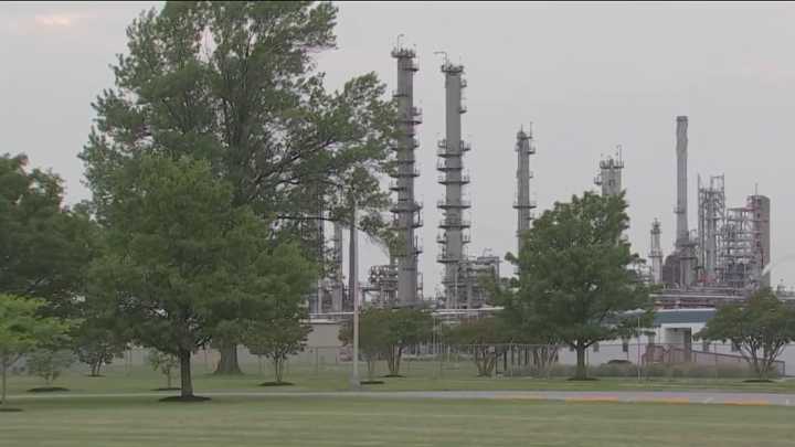 Residents voice frustration over leaking Delaware City refinery