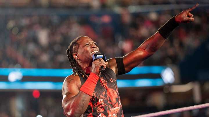 R-Truth announces WWE departure, thanks fans for years of support