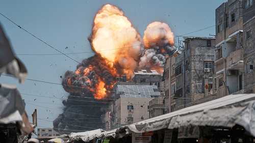 At least 31 Palestinians are killed while heading to a Gaza aid hub, officials and witnesses say