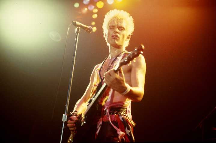 ‘80s Rocker, 69, Strips Down for Jaw-Dropping Performance