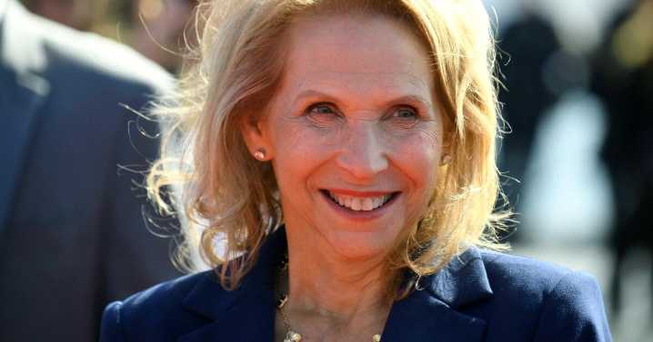 Paramount chair Shari Redstone has been diagnosed with thyroid cancer