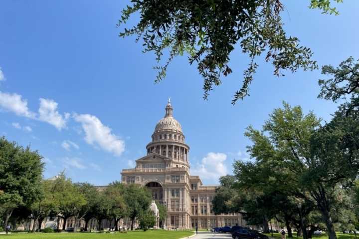 Gov. Abbott approves bill creating coastal protection ...