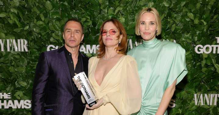 Parker Posey Leads a 'White Lotus' Reunion on the Gotham TV Awards Red Carpet