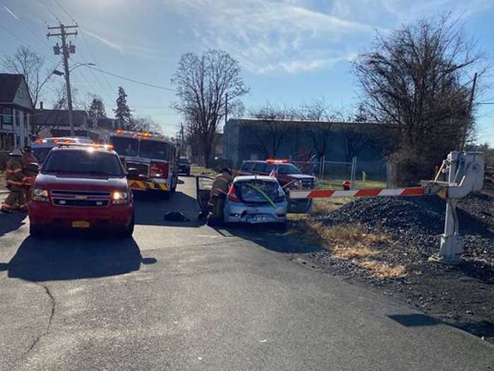 CSX to temporarily close some Kingston train crossings to make “vital” improvements