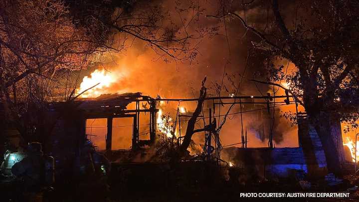 East Austin house fire under investigation; 2 people dead