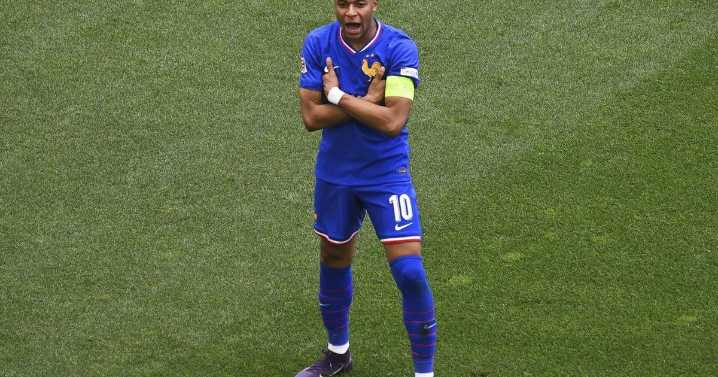 Mbappé steers France to 2-0 win over Germany in Nations League
