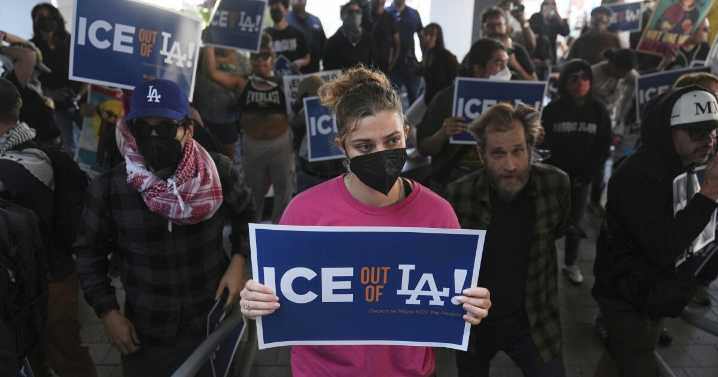Federal authorities arrest dozens for immigration violations across Los Angeles