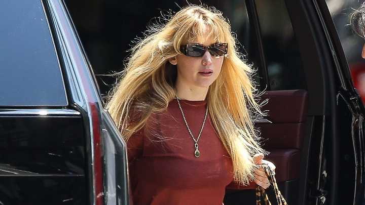 Jennifer Lawrence Has a Failsafe Styling Trick With Her Favorite Bag