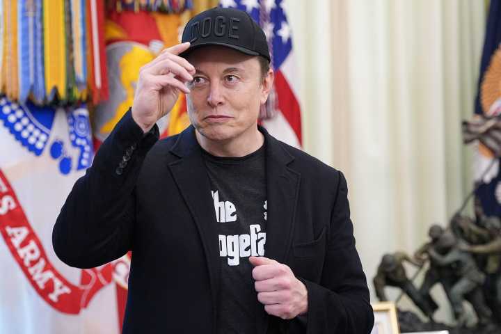 DOGE and Elon Musk rip off millions of Americans, call it “savings.”