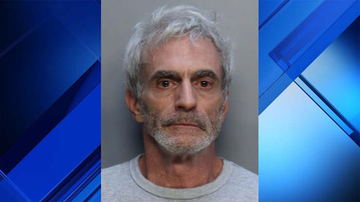 Acusan a un hombre de hacerse pasar por un agente del FBI y hacer una parada de tráfico cerca de Kendall Drive