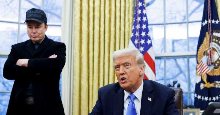 Goldman Sachs reduce precio objetivo de Tesla en plena pelea entre Trump y Musk