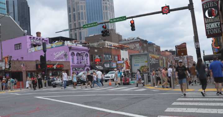 New LiDAR system on Broadway studies traffic patterns during busy CMA Fest weekend