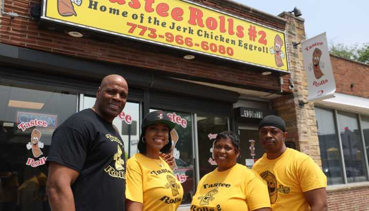Grubhub awards $80,000 to Chicago area restaurants that launched during the pandemic