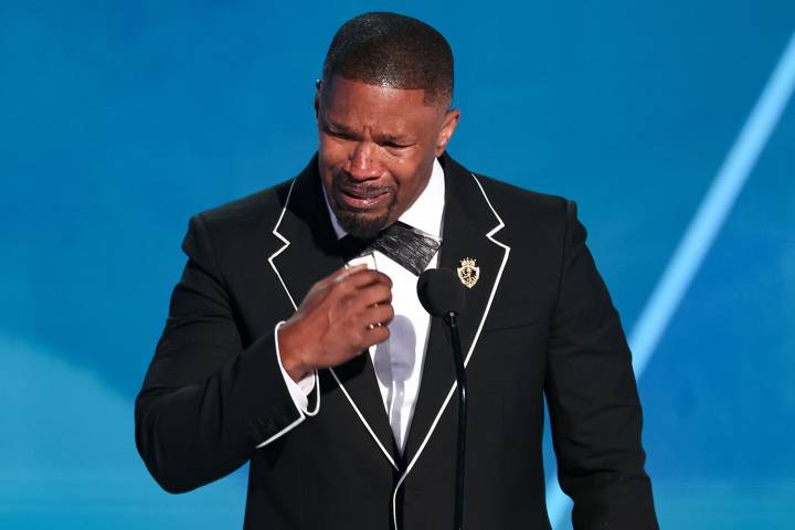 Tearful Jamie Foxx Accepts Ultimate Icon Honor at 2025 BET Awards