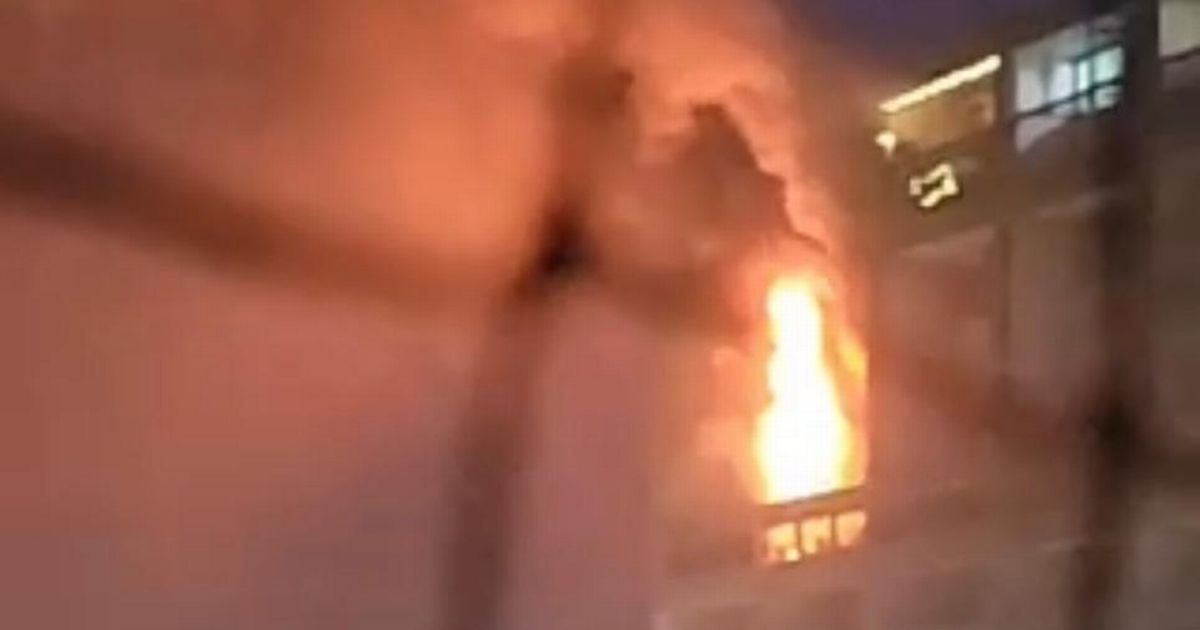 Iconic Edinburgh 'banana flats' bursts into flames as residents evacuated
