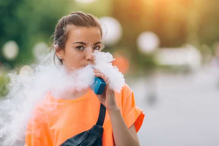Vape Package Warnings Can Deter Use, But Current Rules Are Lacking