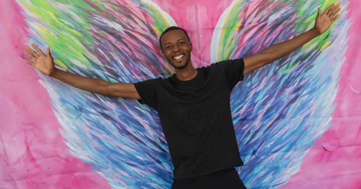 Hollin Hall Businesses Raise $5K for the National Breast Center Foundation